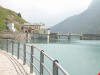 La diga del lago
