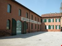 la prima officina del mito modena