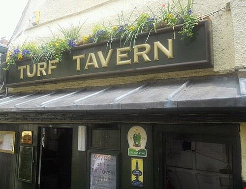 The Turf Tavern - Erik Daniel Drost - Erik Daniel Drost - Attribution License (http://creativecommons.org/licenses/by/2.0/)