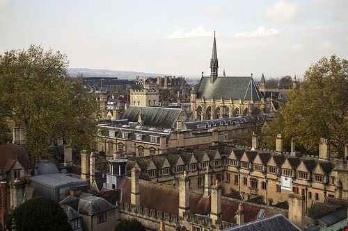  Oxford Steven Vacher - Attribution-NonCommercial-NoDerivs (http://creativecommons.org/licenses/by-nc-nd/2.0/) Steven Vacher
