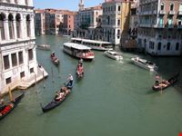 il canal grande visto da rialto venezia