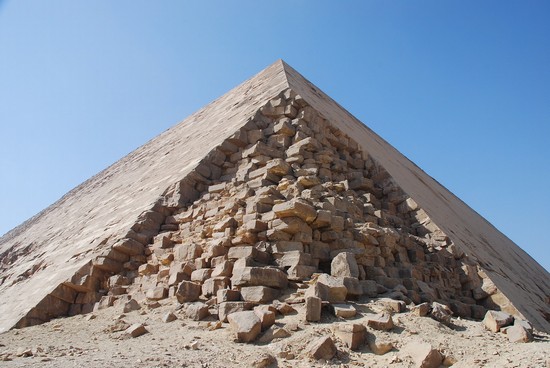 La piramide romboidale di Snefru