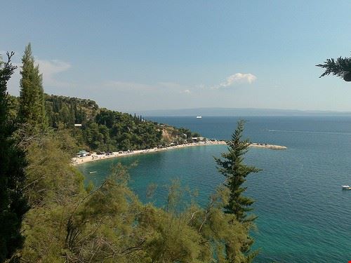Spiaggia Kašjuni Spalato Hugo Riquelme Ortega - Attribution-ShareAlike License (http://creativecommons.org/licenses/by-sa/2.0/) Hugo Riquelme Ortega