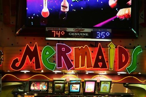 Mermaid Bar - go2bob - go2bob - Attribution-NonCommercial-ShareAlike (http://creativecommons.org/licenses/by-nc-sa/2.0/)