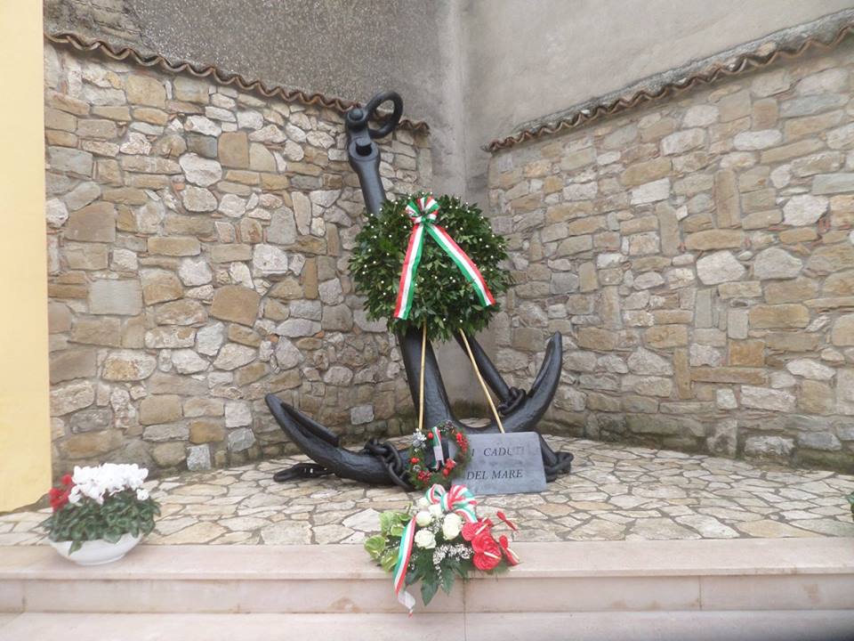 Monumento ai caduti del mare
