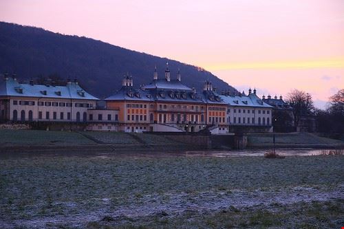 Castello Pillnitz - MaxiScharfenberg - MaxiScharfenberg - Attribution License (http://creativecommons.org/licenses/by/2.0/)