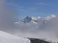  horn e hahnenkkan