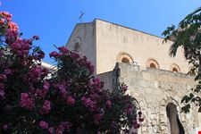  la chiesa dei catalani