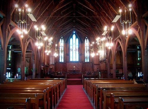 Holy Trinity Cathedral - Carol Green - Carol Green - Attribution-NonCommercial-ShareAlike (http://creativecommons.org/licenses/by-nc-sa/2.0/)