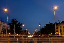  via andrassy