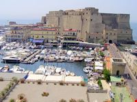 napoli castel dell  ovo