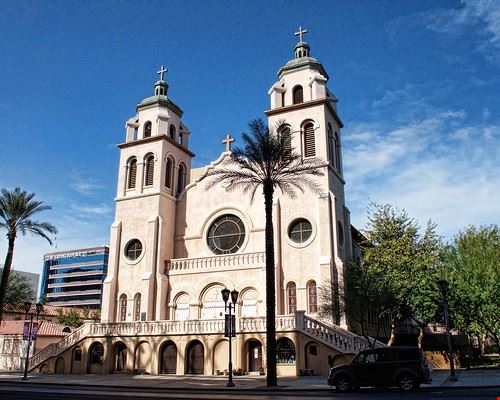 Basilica di Santa Maria - bambe1964 - bambe1964 - Attribution-NoDerivs (http://creativecommons.org/licenses/by-nd/2.0/)