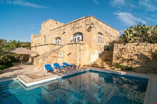  Gozo  