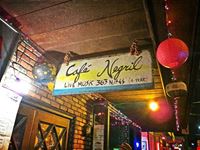  cena in un bistrot con musicisti jazz