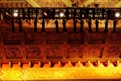 5th Avenue Theater Seattle Upupa4me - Attribution-ShareAlike License (http://creativecommons.org/licenses/by-sa/2.0/) Upupa4me