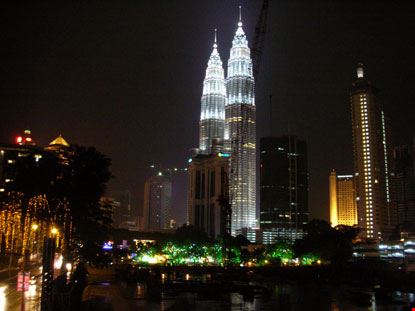 Petronas Towers Kuala Lumpur Riccardo Gatta -  ricgatta@gmail.com Riccardo Gatta -  ricgatta@gmail.com