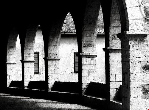 Loggia dei Mercanti - paolofefe - paolofefe - Attribution-NoDerivs (http://creativecommons.org/licenses/by-nd/2.0/)