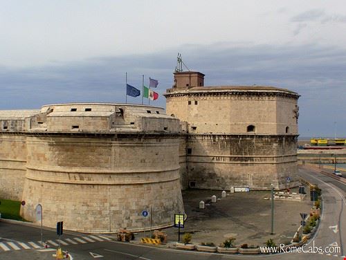 Forte Michelangelo - Rome Cabs - Rome Cabs - Attribution-ShareAlike License (http://creativecommons.org/licenses/by-sa/2.0/)