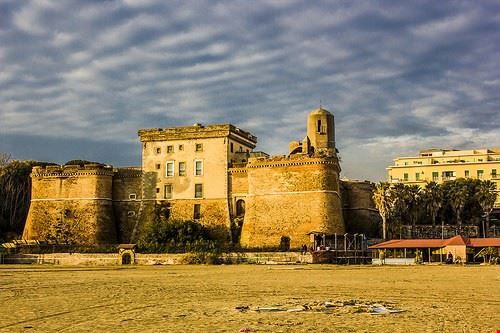 Forte Sangallo Nettuno drapaglia - Attribution-ShareAlike License (http://creativecommons.org/licenses/by-sa/2.0/) drapaglia