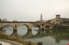 ponte pietra verona