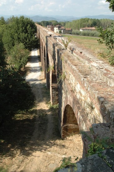 Acquedotto del Nottolini