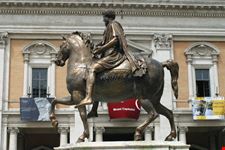 statua equestre di marco aurelio roma