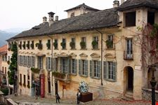palazzo ubertini orta san giulio