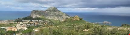 rocca_cefalu