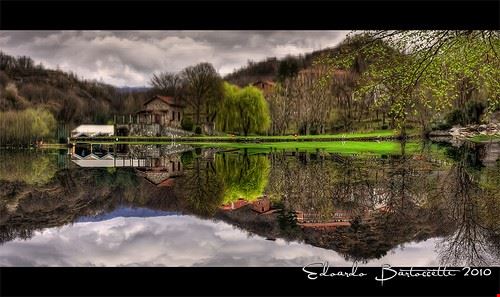 Lago Sirio - edoardo bartoccetti - edoardo bartoccetti - Attribution-NonCommercial-NoDerivs (http://creativecommons.org/licenses/by-nc-nd/2.0/)