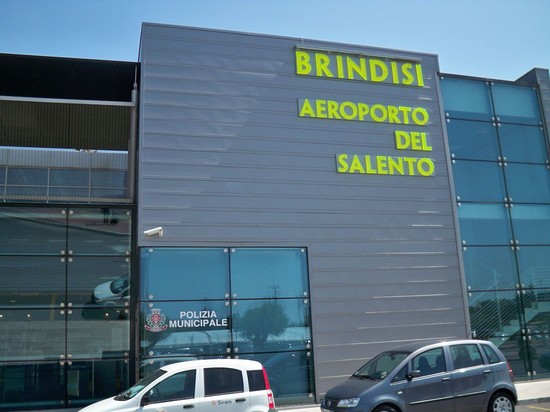 aeroporto brindisi