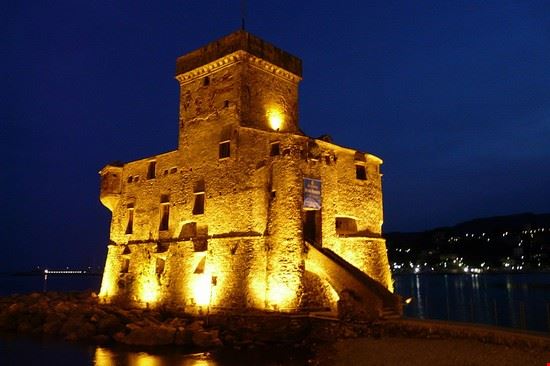  Rapallo Davide Papalini - CC BY-SA 3.0 Davide Papalini