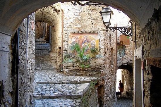 apricale borgo