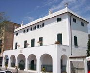 villa magni shelley