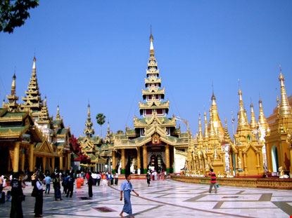 Shwedagon Yangon Riccardo Gatta -  ricgatta@gmail.com Riccardo Gatta -  ricgatta@gmail.com
