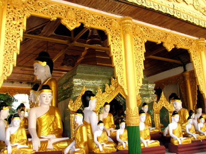 Shwedagon Pagoda Buddha