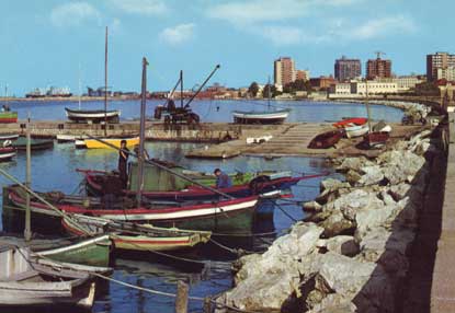 Lungomare Colombo, porticciolo Lega Navale