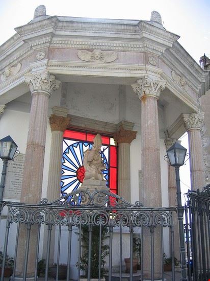  Potenza Robespierre - CC BY-SA 3.0 Robespierre