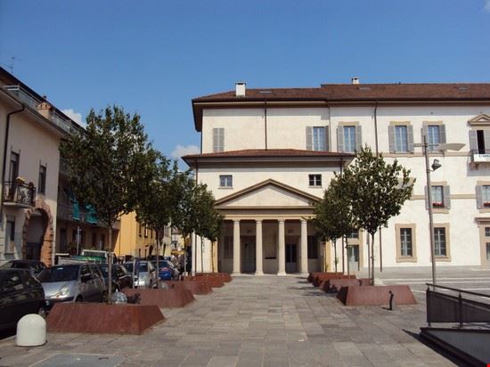 Palazzo Freganeschi Pirola