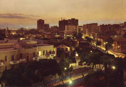 Veduta della città di notte
