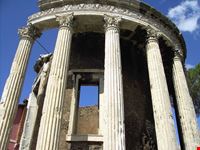 tempio di vesta tivoli