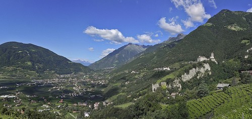  castello tirolo