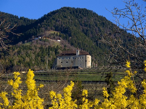  castello tirolo