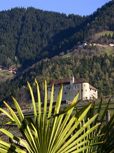  castello tirolo