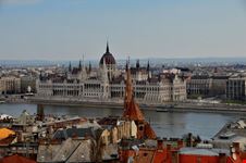Budapest, panorama con il palazzo del Parlamento