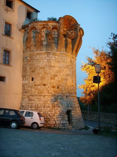  Rosignano Marittimo Sailko - CC BY SA 2.5 Sailko