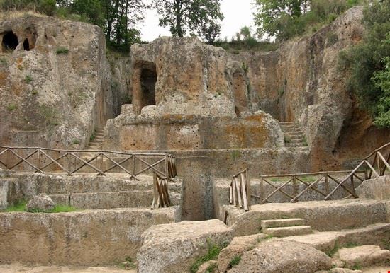 Parco archeologico Città del Tufo Sorano Sidvics - CC BY-SA 3.0 Sidvics