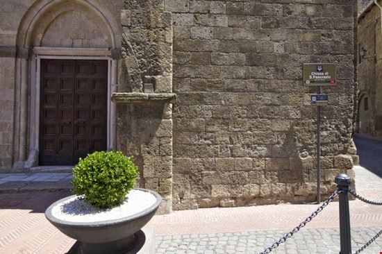  Tarquinia  