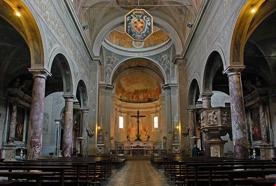 Duomo di San Martino	 Pietrasanta Hans Peter Schaefer - CC BY-SA 3.0 Hans Peter Schaefer