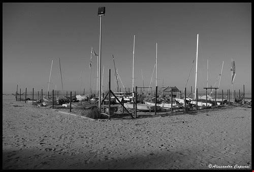Spiaggia di Roseto  Roseto degli Abruzzi alessandro_82_2000 - Attribution-NonCommercial (http://creativecommons.org/licenses/by-nc/2.0/) alessandro_82_2000
