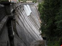 La diga.